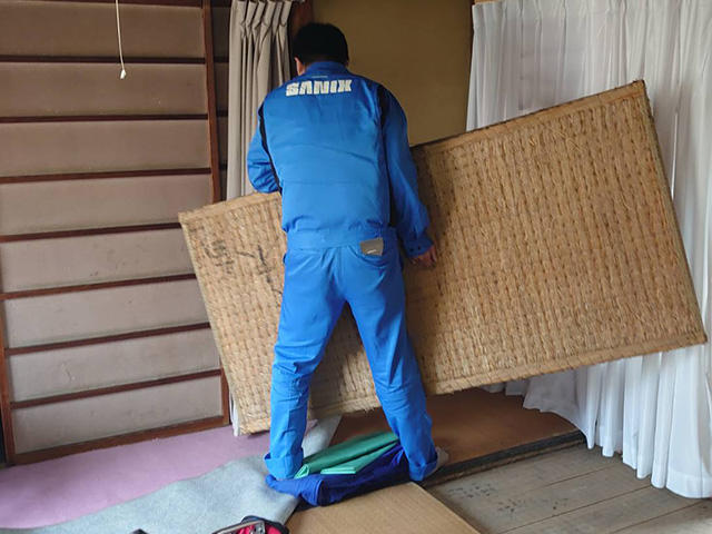 サニックスの無料見積もりの様子